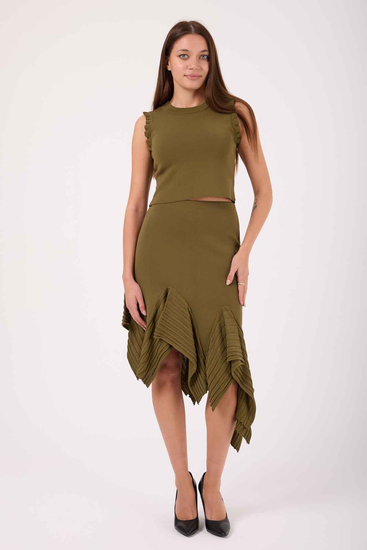 26517 - Triko Rayon İplik Parçalı Etek Fırfırlı Crop Kokteyl Takım